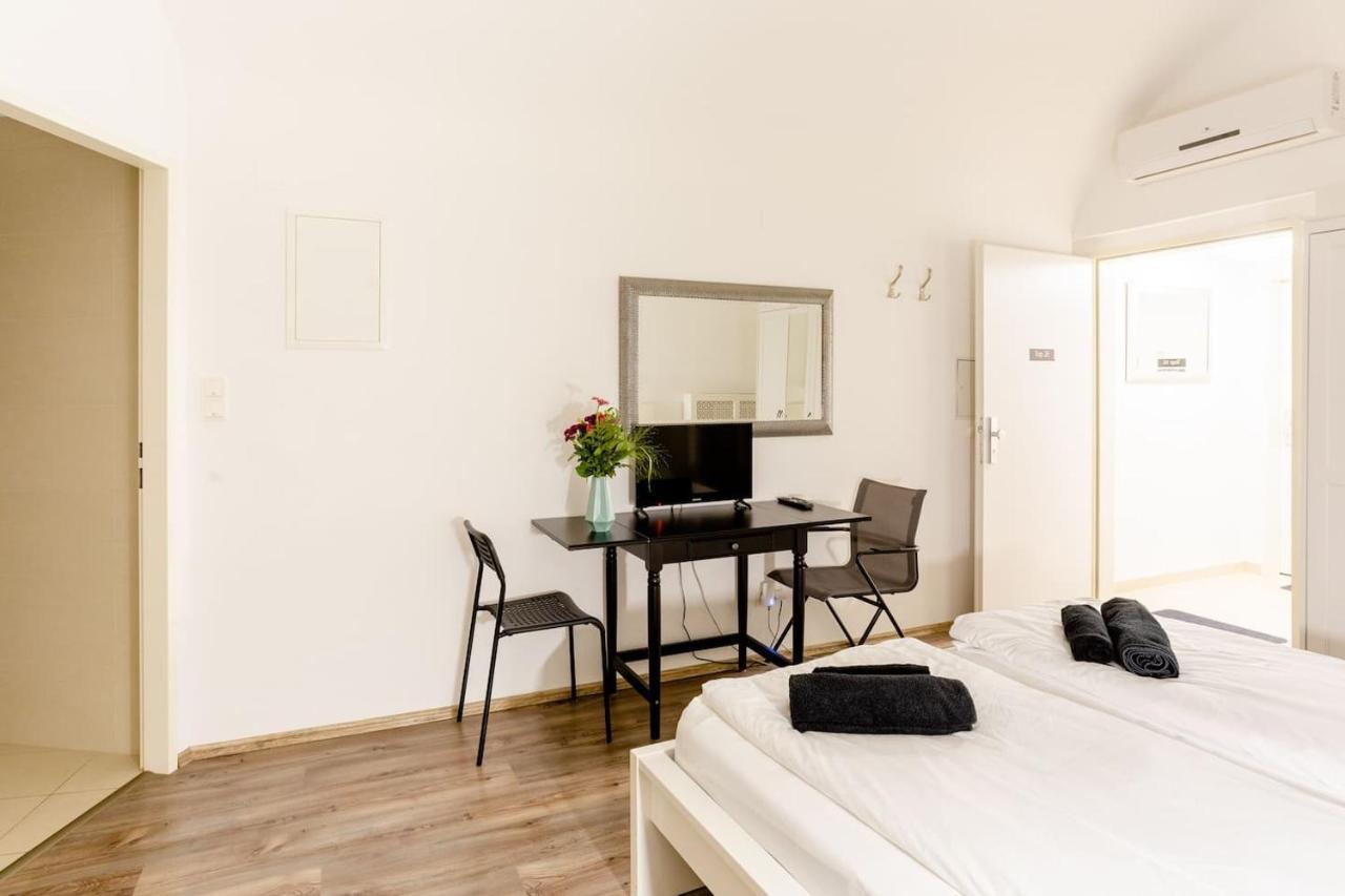 Air Condition I All Sights In Walking Distance I 201 Mbit Wifi 비엔나 외부 사진