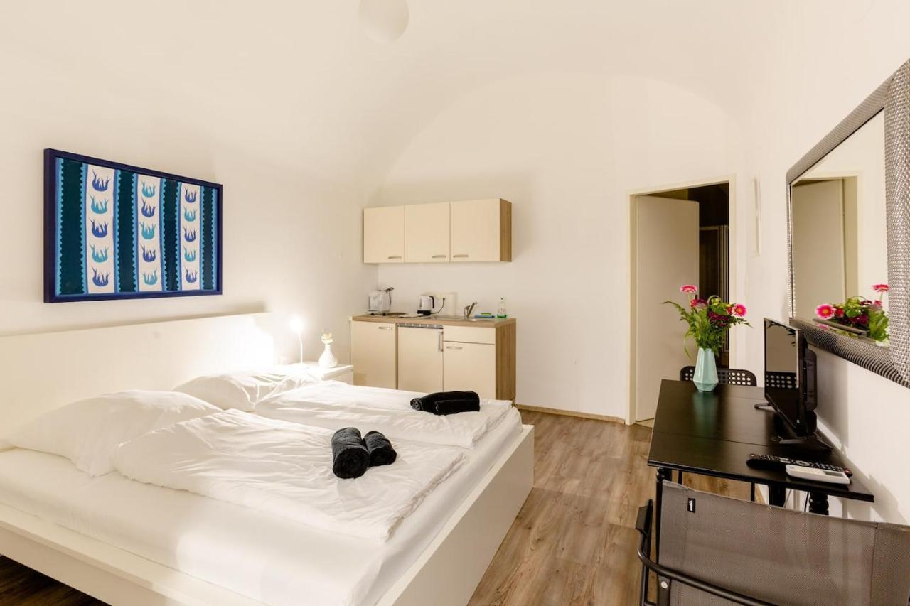 Air Condition I All Sights In Walking Distance I 201 Mbit Wifi 비엔나 외부 사진